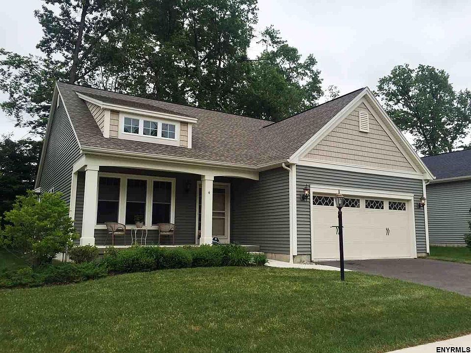 1st image of 4 Maria Ln