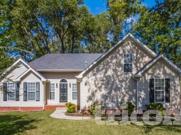 2210 Burr Ct, Murfreesboro, TN 37129