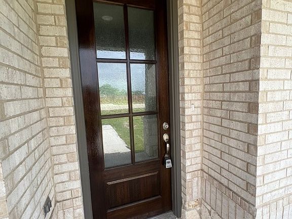 4th image of 2627 Witness Tree Rd