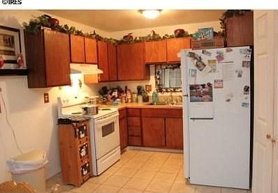 3rd image of 224 Ley Dr