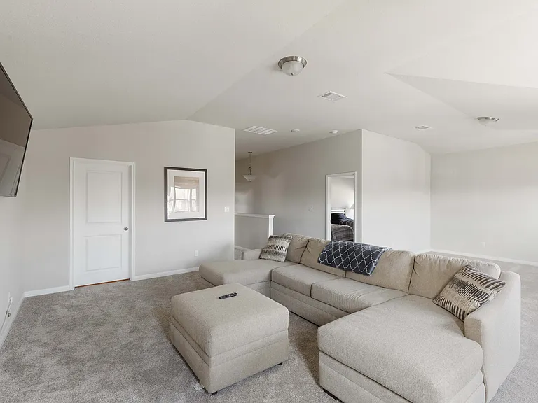 5547 Bellissima Way — Photo 4