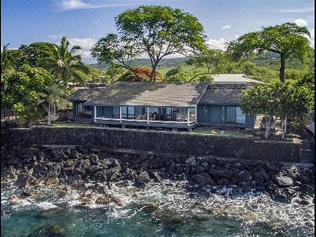 1st image of 78-6650 Alii Dr