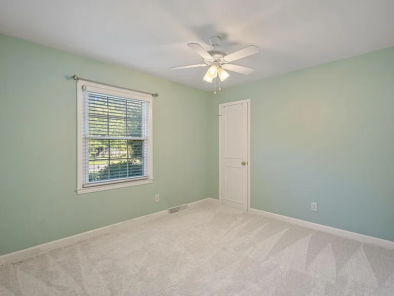 4713 Walden Ct — Photo 21