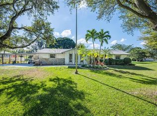 18300 SW 50th St, Southwest Ranches, FL 33331