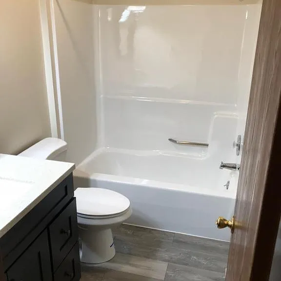240 Collier Dr — Photo 7
