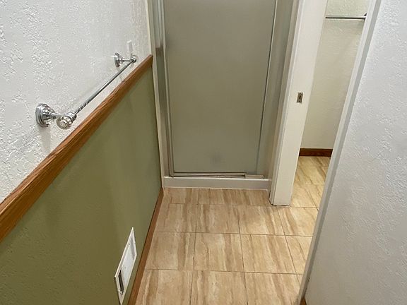 3rd image of 1200 Halford Ave APT 1