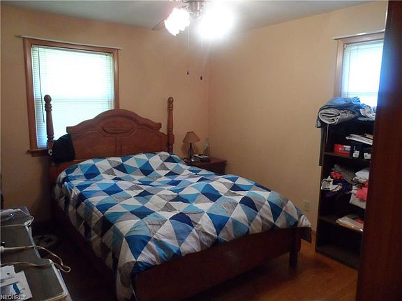 5th image of 4225 Selkirk Ave