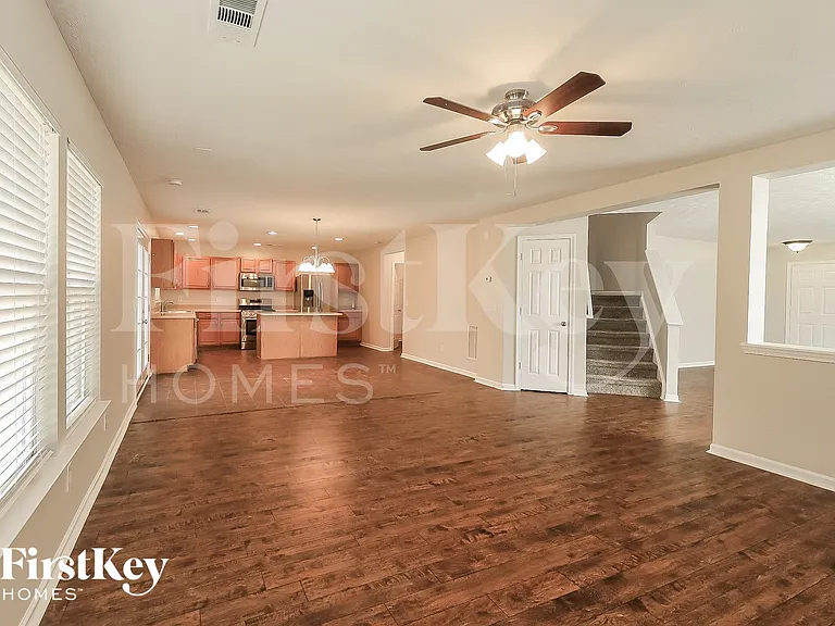 64 Cedar Bay Cir — Photo 5
