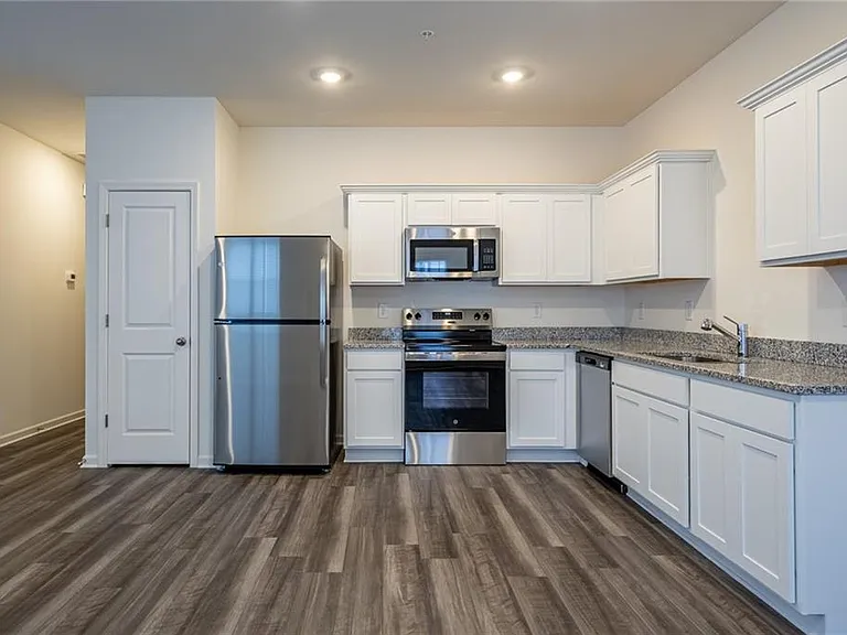 2010 Ayla Dr — Photo 10