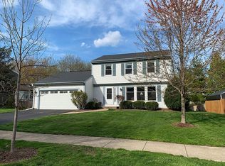 2108 Countryside Cir, Naperville, IL 60565