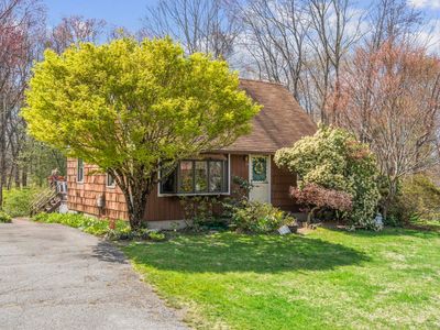 29 Johnson Place, Monroe, CT, 06468