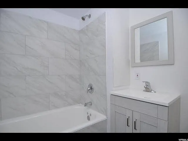 S 1830 W — Photo 12