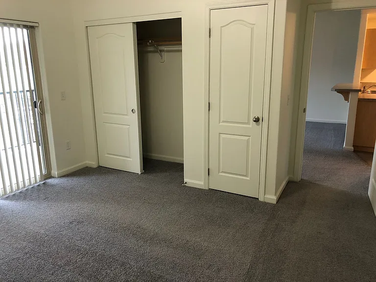 Falcon Ridge Apartments — Photo 65
