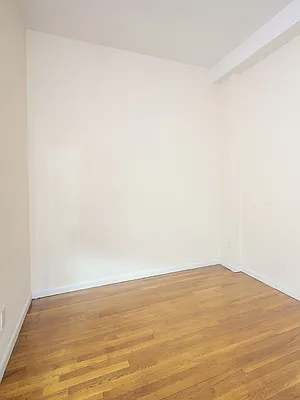 Rented by City Connections Realty | media 18