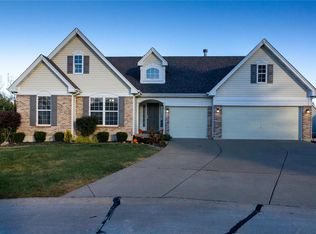 3 Spring Orchard Ct, O'Fallon, MO 63368