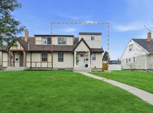 4547 E Passchendaele Rd SW, Calgary, AB T2T6C9