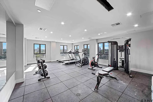 Rented by ERNY LLC | media 28