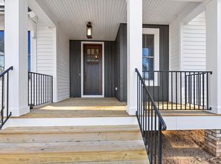 21445 N Dixboro Rd, South Lyon, MI 48178