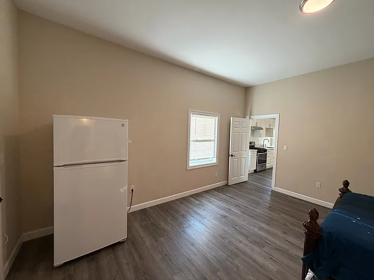 529 Carolina St #2 — Photo 5