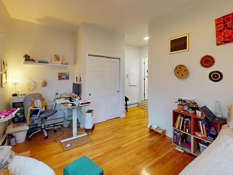 208 Canner St — Photo 29