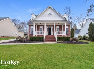 1012 Garibaldi Ridge Ct, Belmont, NC 28012