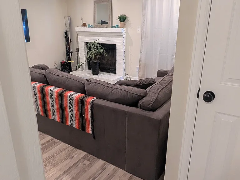 1067 Ingalls St #7G — Photo 24