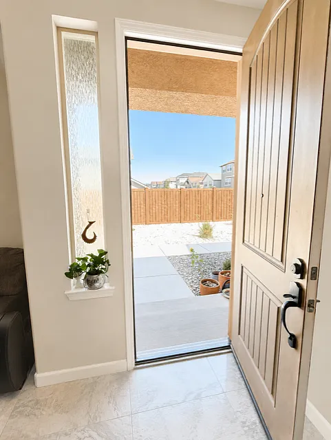 3 bed, 2.5 bath, 1511 sqft, $2,475 — Photo 3
