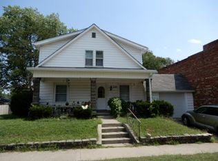 249 N 9th St, Clinton, IN 47842