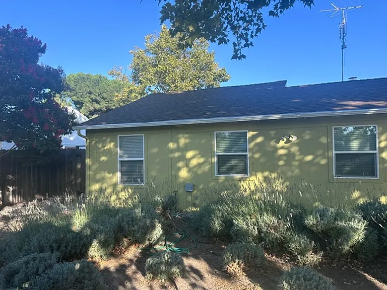 2340 Belmont Rd — Photo 3