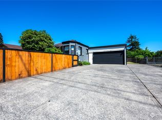 1415 S 84th St, Tacoma, WA