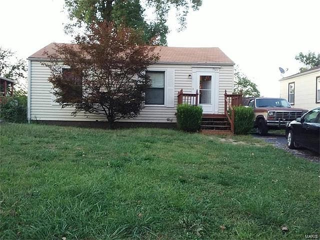 1st image of 9327 Bataan Dr
