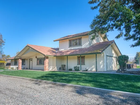 16787 Avellar Dr, Madera, CA 93638