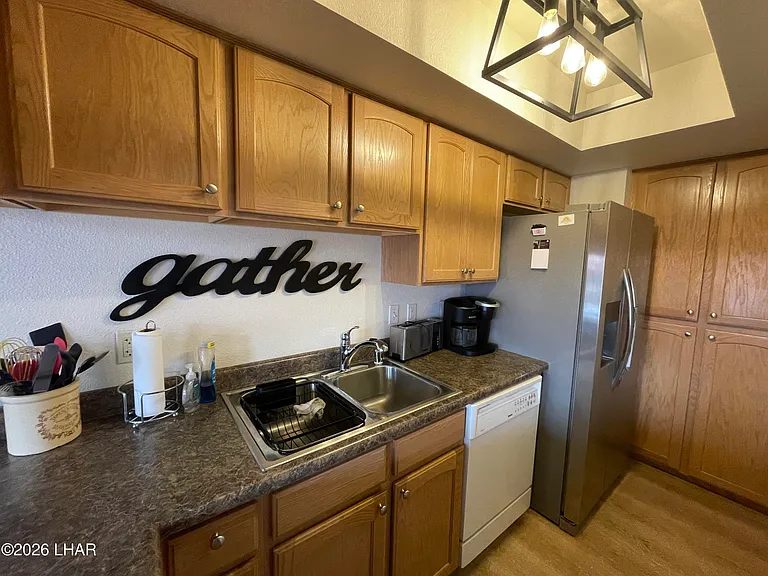 1957 Mesquite Ave #17 — Photo 6
