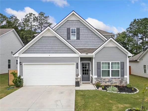 221 Sycamore Dr, Calhoun, GA 30701