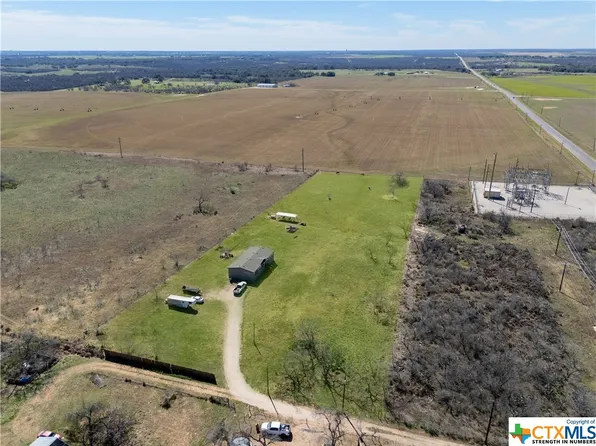 82 Olvera Ln, Poteet, TX 78065