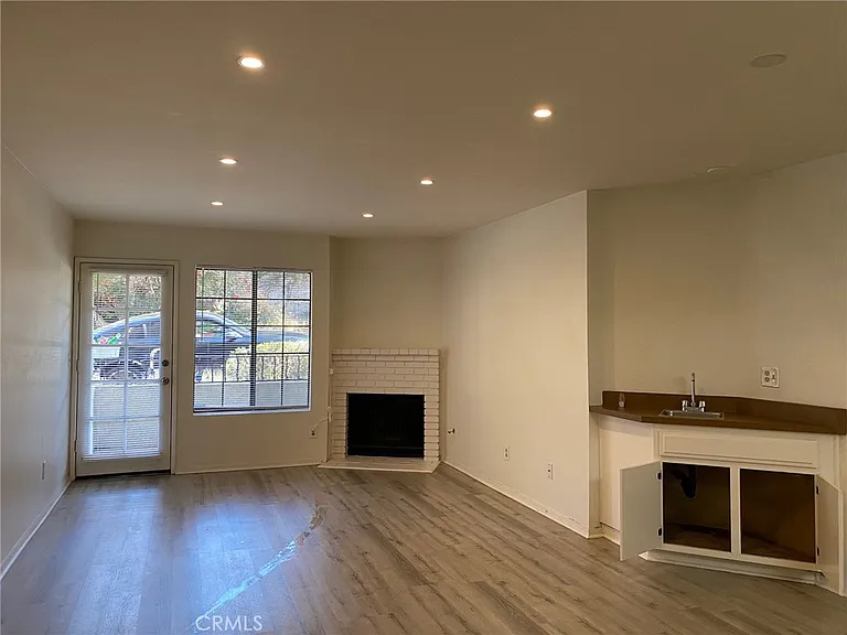 27980 S Western Ave #118 — Photo 2