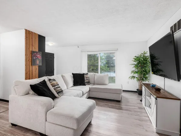 1010 Watkins Glen Ct, Marysville, OH 43040