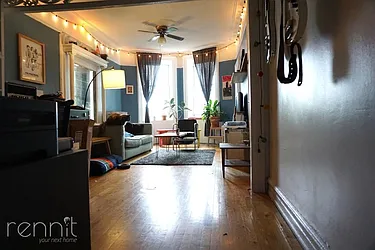 Rented by Rennit Inc.