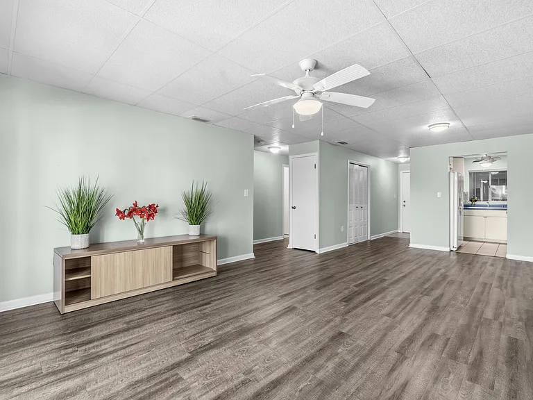 316 Cherry St #100 — Photo 1