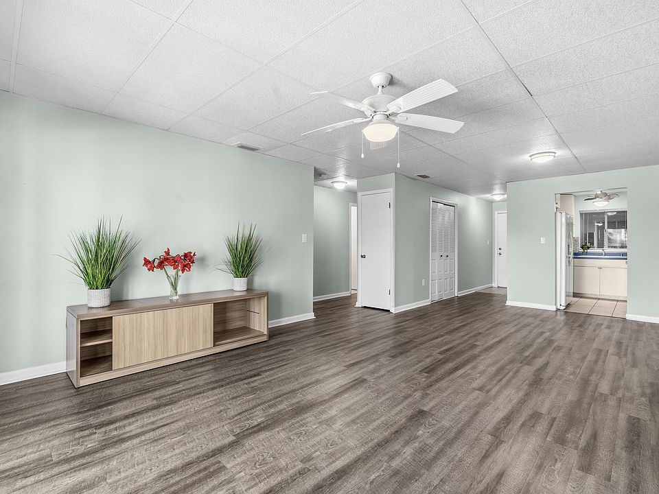 1st image of 316 Cherry St #100