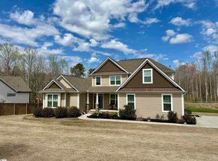 222 Grayson Dr, Travelers Rest, SC 29690