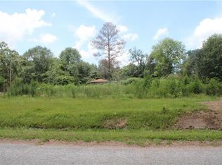 Grant St, Summit, MS 39666