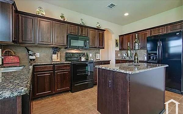 1st image of 1317 Villa Paloma Blvd