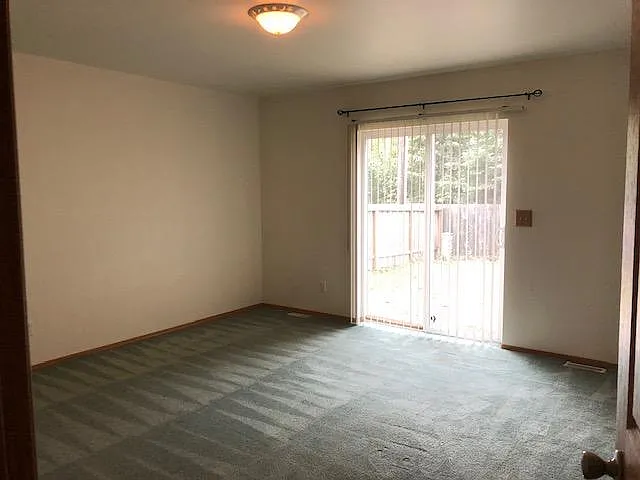 512 Turpin St #A — Photo 10