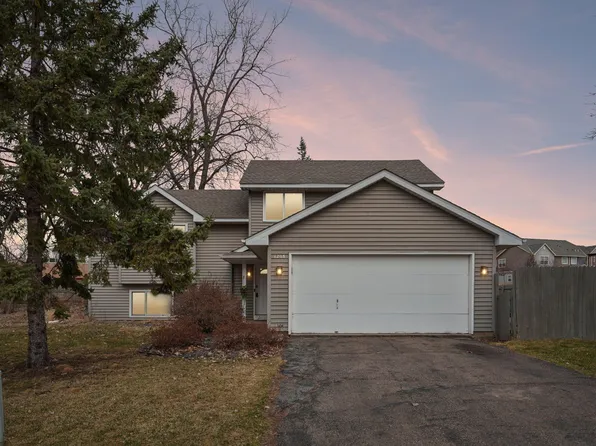 1208 Parkwood Ct, Burnsville, MN 55337