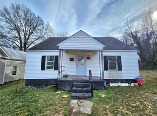928 NE 23rd St, Winston Salem, NC 27105
