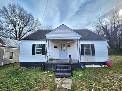 928 NE 23rd St, Winston Salem, NC, 27105
