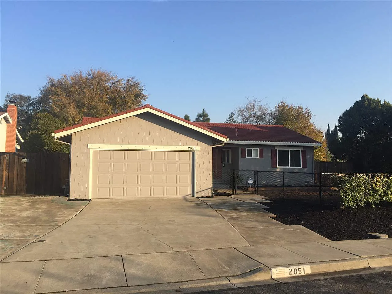 2851 Vista Way photo 1