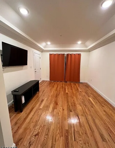 55 Hazelwood Ave — Photo 4