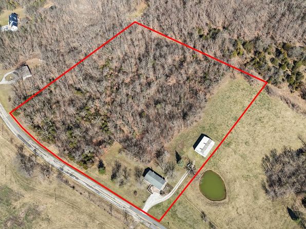8786 Highway Dd, Cairo, MO 65239
